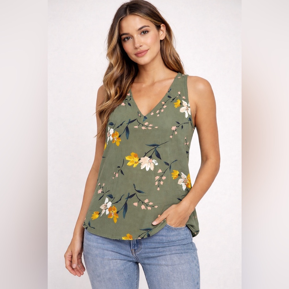 🎉 3 for $15🎉Old Navy sleeveless top